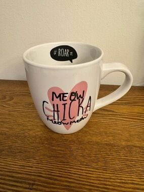“Meow Chicka Meow Meow" Heart Cat Mug with Inside "ROAR" Detail EUC